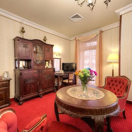 多雷科赫特曼斯基酒店 斯塔加德什切青