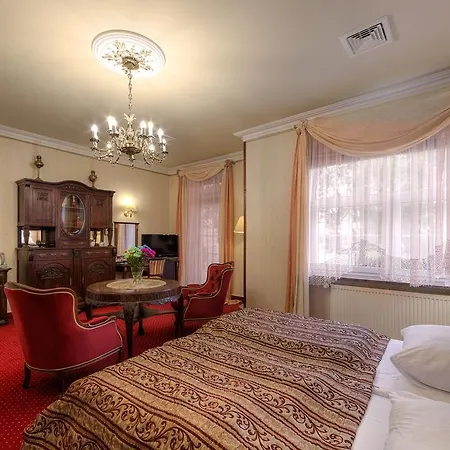 宾馆 多雷科赫特曼斯基酒店 3*