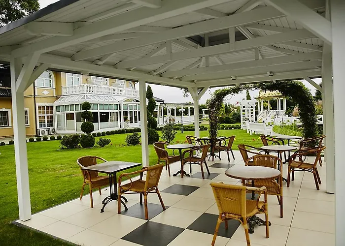 Dworek Hetmanski אורחן סטארגארד שצ'צ'סינסקי