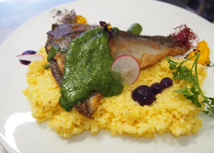 Dworek Hetmanski אורחן 3*